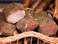 Кайзер от свинско бонфиле или рибица (сушено бон филе) - снимка на рецептата